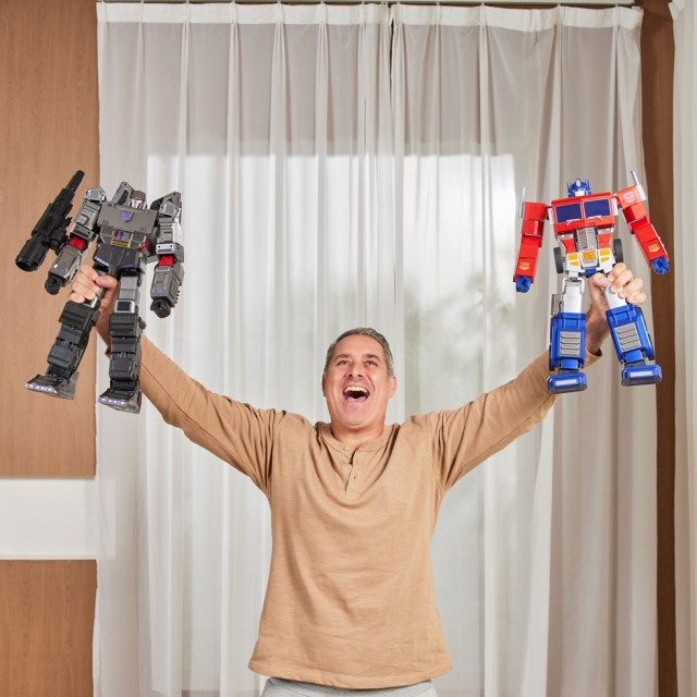 Megatron Flagship Series | Robosen Transformers Robot