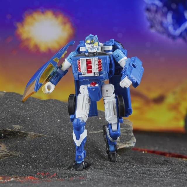 Robots in Disguise 2001 Universe Autobot Side Burn Legacy Deluxe Class | Transformers: Legacy United