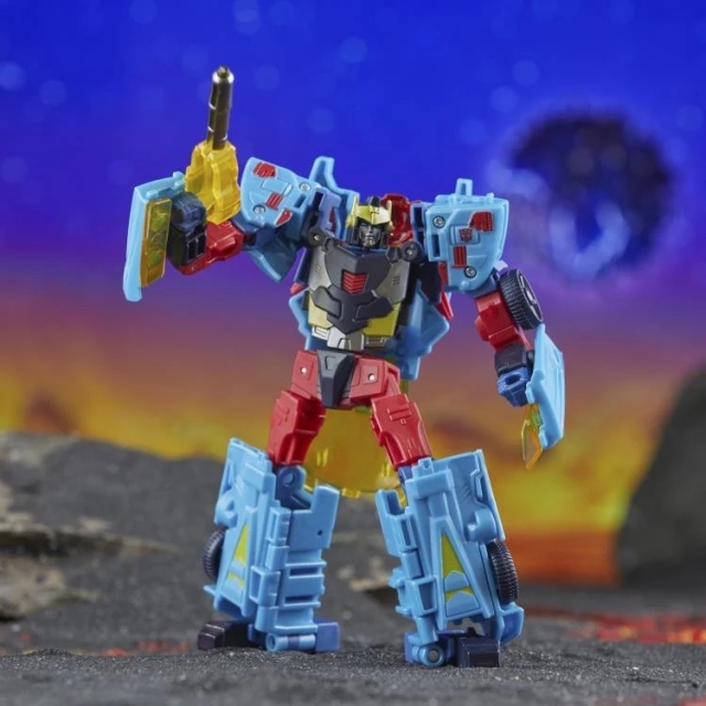 Cybertron Universe Hot Shot Legacy Deluxe Class | Transformers: Legacy United