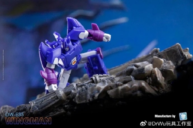 DW-E34 Wasp and DW-E35 Wingman Set of 2 | Dr. Wu