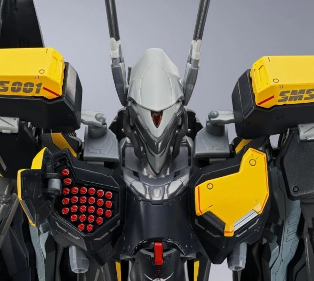 VF-25S Armored Messiah Valkyrie Ozma Lee Machine Revival Version DX Chogokin | Macross Frontier | Bandai Spirits