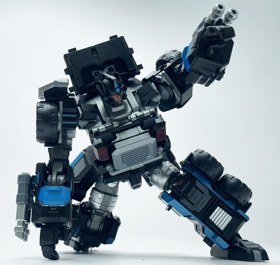 MB-15B Black Naval Commander | Fans Hobby Master Builder