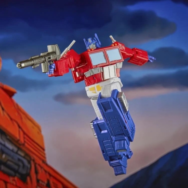 86-31 Optimus Prime Commander Class | Transformers Studio Series | Transformers: The Movie 86