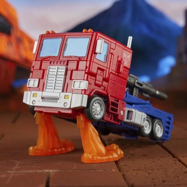86-31 Optimus Prime Commander Class | Transformers Studio Series | Transformers: The Movie 86