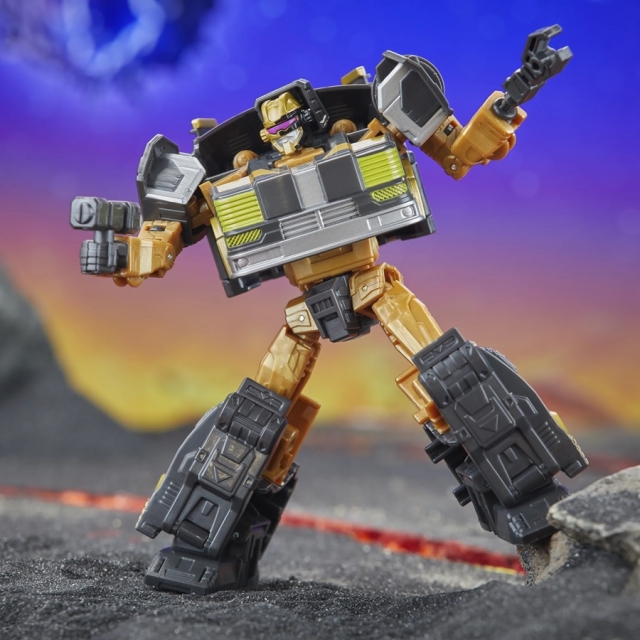 Star Raider Cannonball Deluxe Class | Transformers: Legacy United