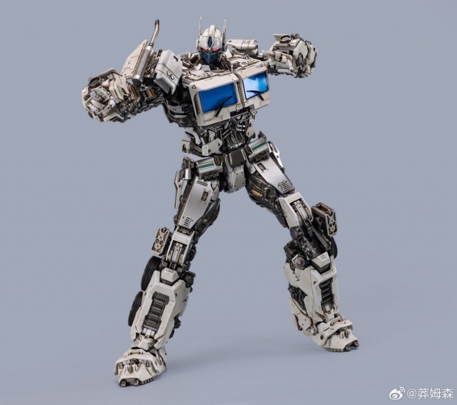 MM-01W Leader White Version | Magnificent Mecha