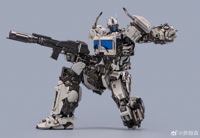MM-01W Leader White Version | Magnificent Mecha