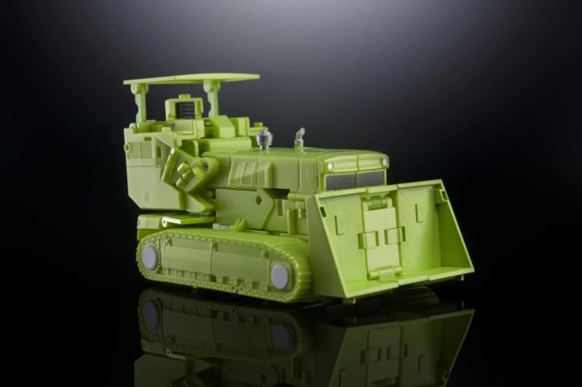 MX-45 Razer | X-Transbots