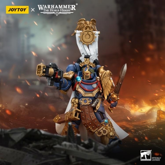 Ultramarines Legion Praetor with Power Sword and Volkite Serpenta 1/18 Scale | Warhammer 40K: The Horus Heresy | Joy Toy