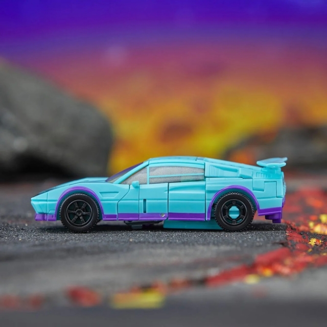 Breakdown G2 Deluxe Class | Transformers: Legacy United