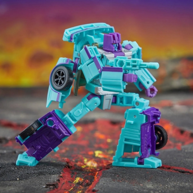 Breakdown G2 Deluxe Class | Transformers: Legacy United