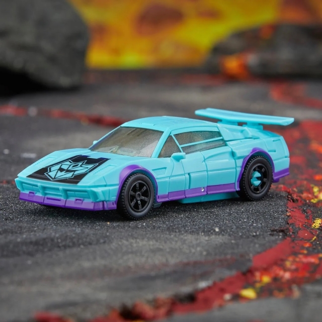 Breakdown G2 Deluxe Class | Transformers: Legacy United