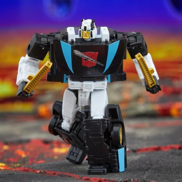 Armada Universe Wheeljack Deluxe Class | Transformers: Legacy United