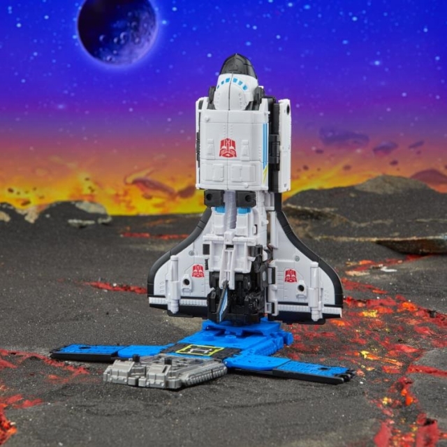 Galaxy Shuttle Leader Class | Transformers: Legacy United