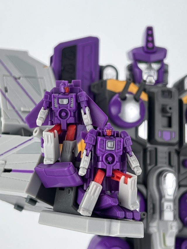 MB-21 Tsunami | Fans Hobby Master Builder
