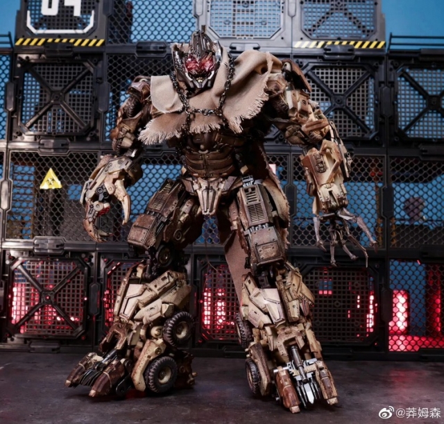 R-05 Desperado Desert Color Version | Unique Toys