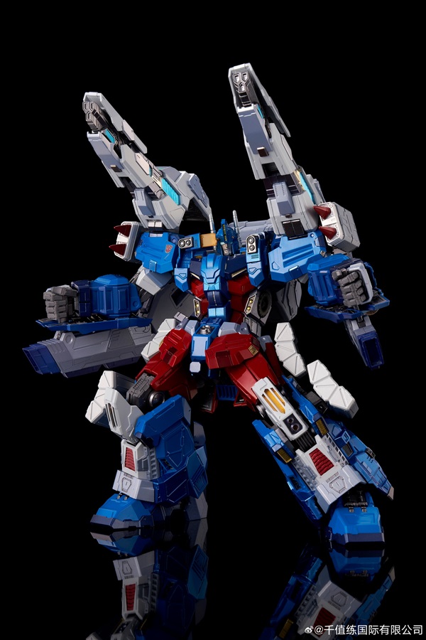 Ultra Magnus | Transformers Kuro Kara Kuri | Flame Toys