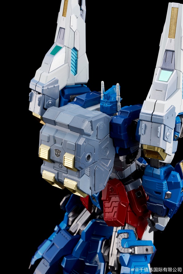 Ultra Magnus | Transformers Kuro Kara Kuri | Flame Toys