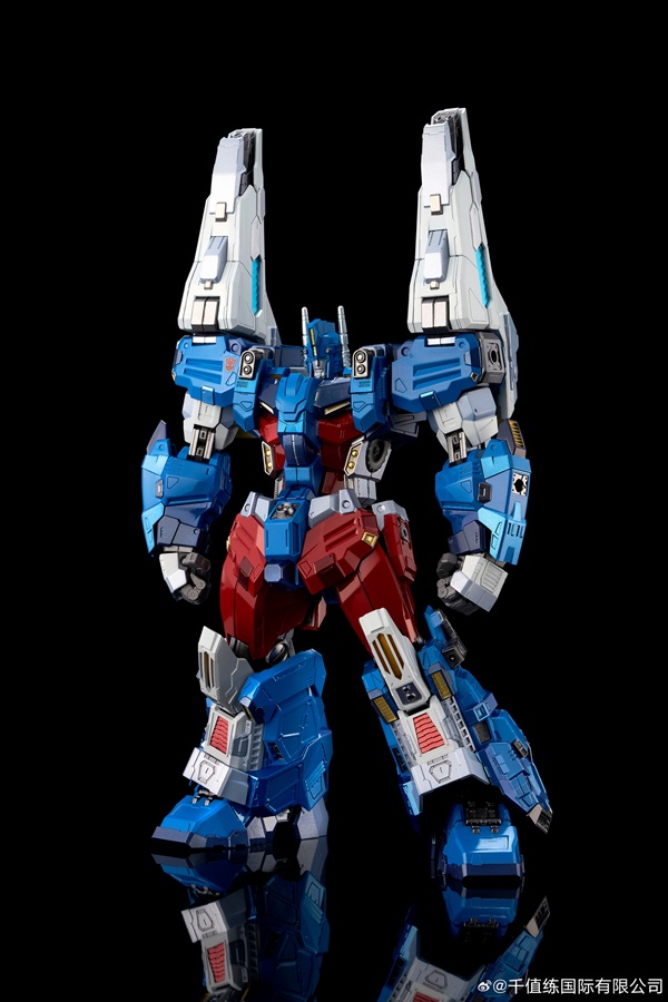 Ultra Magnus | Transformers Kuro Kara Kuri | Flame Toys