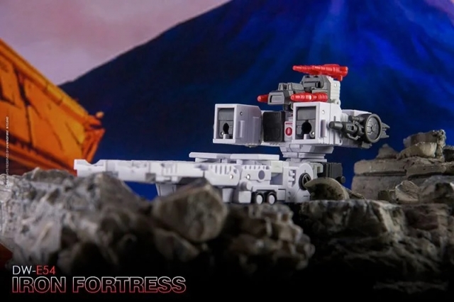 DW-E54 Iron Fortress | Dr. Wu