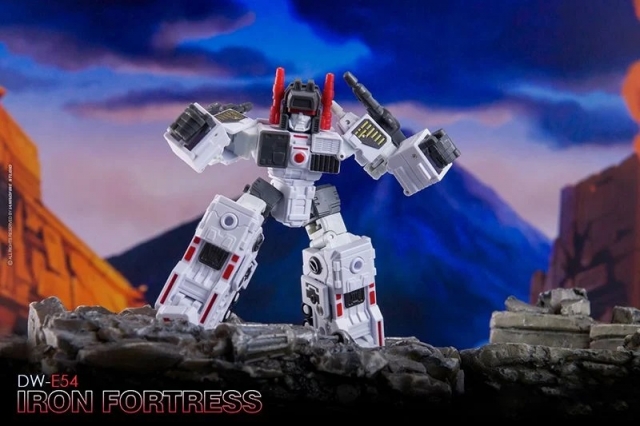 DW-E54 Iron Fortress | Dr. Wu
