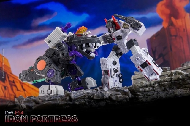 DW-E54 Iron Fortress | Dr. Wu