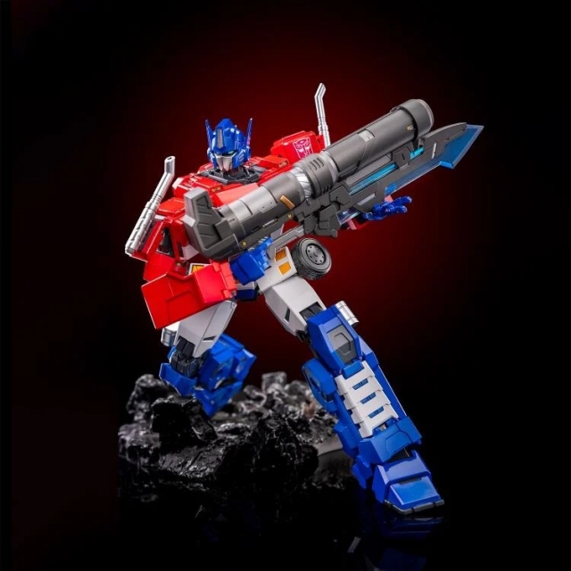 Optimus Prime Combot Series | Transformers | Unix Square