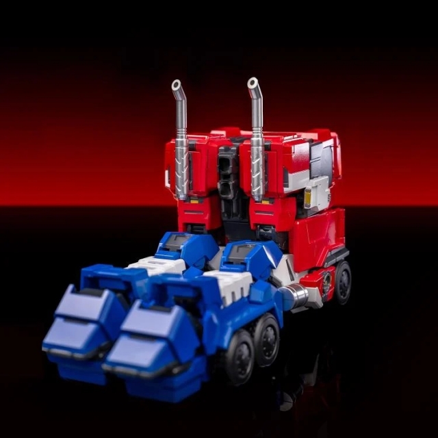 Optimus Prime Combot Series | Transformers | Unix Square