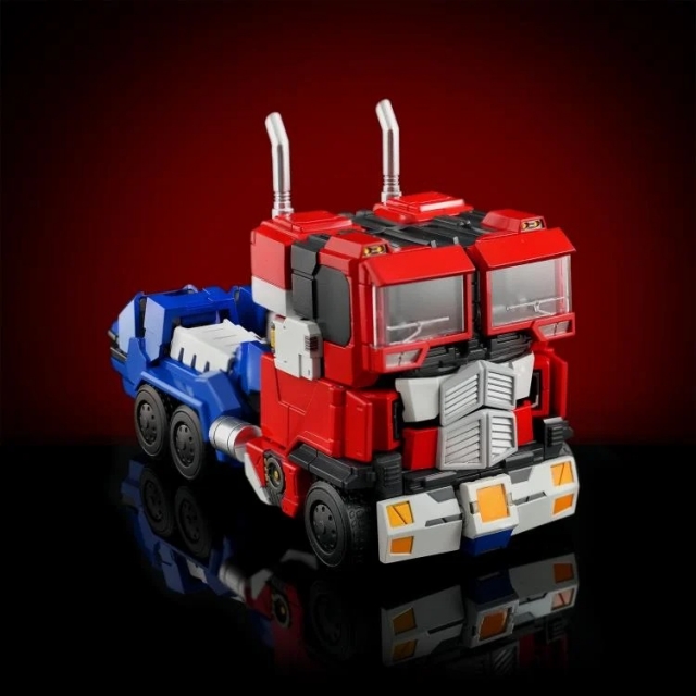 Optimus Prime Combot Series | Transformers | Unix Square