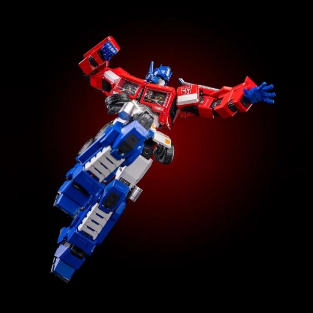 Optimus Prime Combot Series | Transformers | Unix Square