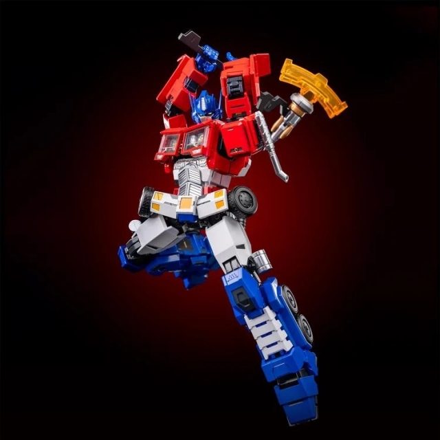 Optimus Prime Combot Series | Transformers | Unix Square