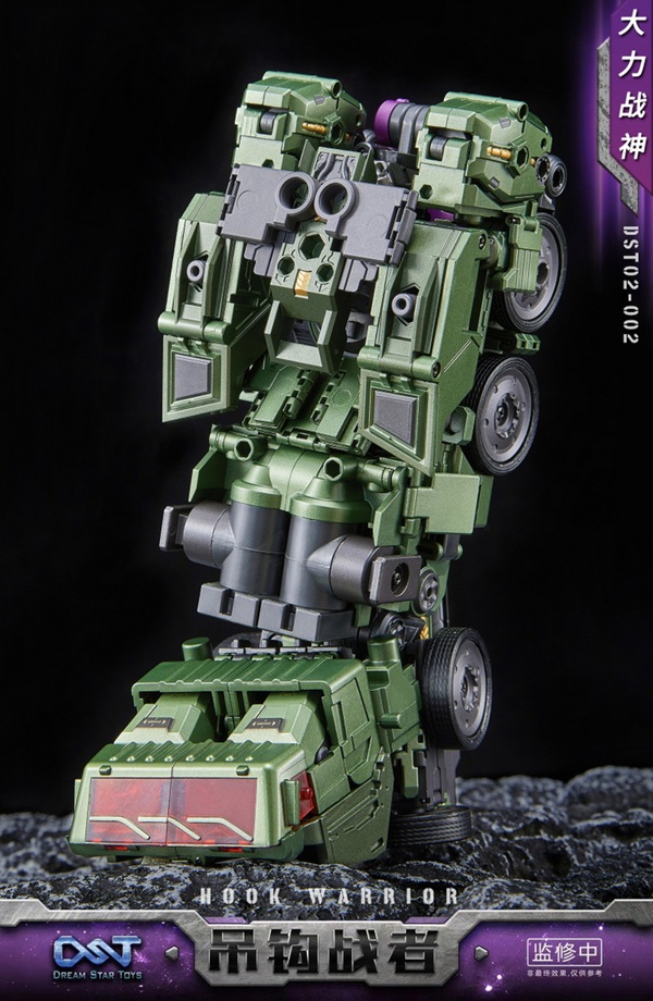 DST02-002 Hook Warrior | Dream Star Toys Combiner