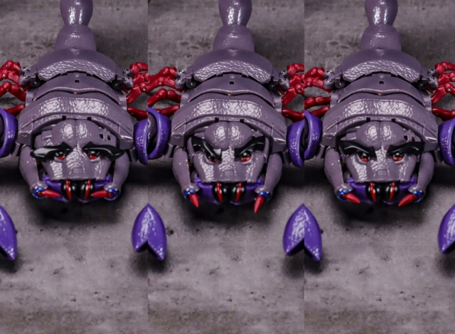 RT-D01 Lord Venatagon | Robot Toys