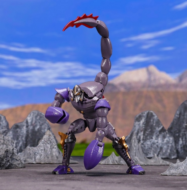 RT-D01 Lord Venatagon | Robot Toys