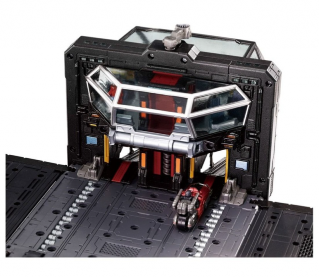TM-33 Tactical Mover Mobile Fort Panzer (Tactical Grander) | Diaclone Reboot