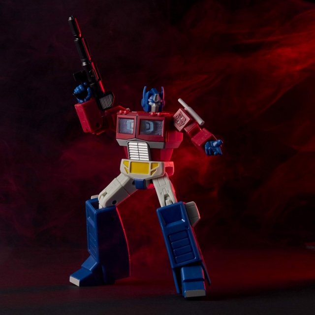 OPTIMUS 6-Inch Scale | R.E.D. [Robot Enhanced Design] | Transformers Generations
