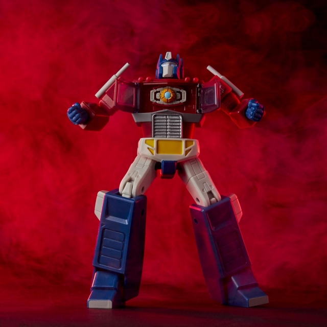 OPTIMUS 6-Inch Scale | R.E.D. [Robot Enhanced Design] | Transformers Generations