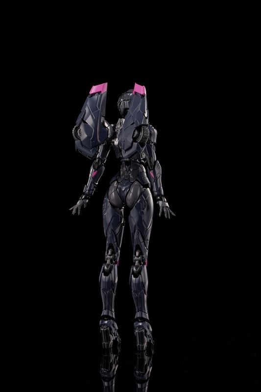 39 Black Arcee | Transformers Furai Model | Flame Toys