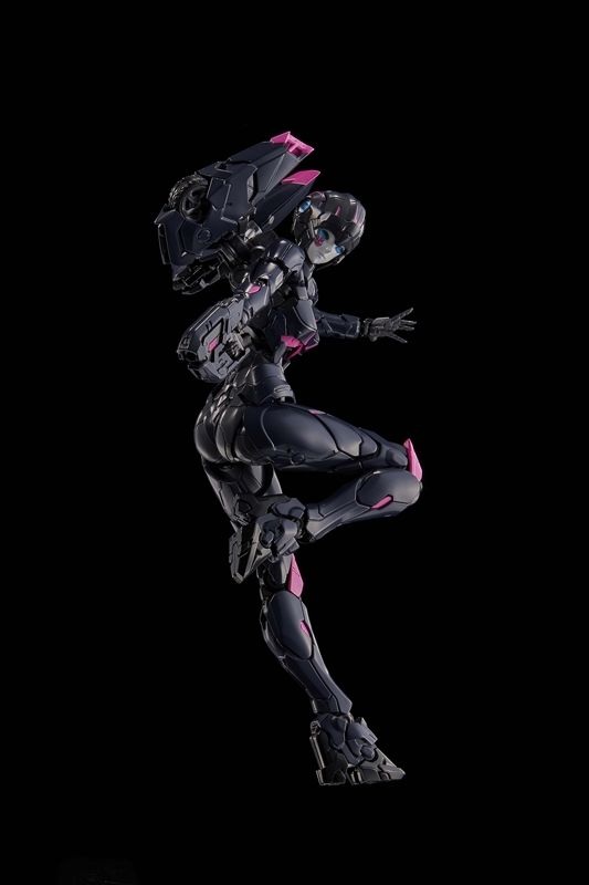 39 Black Arcee | Transformers Furai Model | Flame Toys