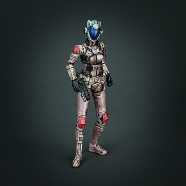 DX-06 Luna Cyberius EXO-Valcrian 1/18 Scale | Mecha Project | Fresh Retro