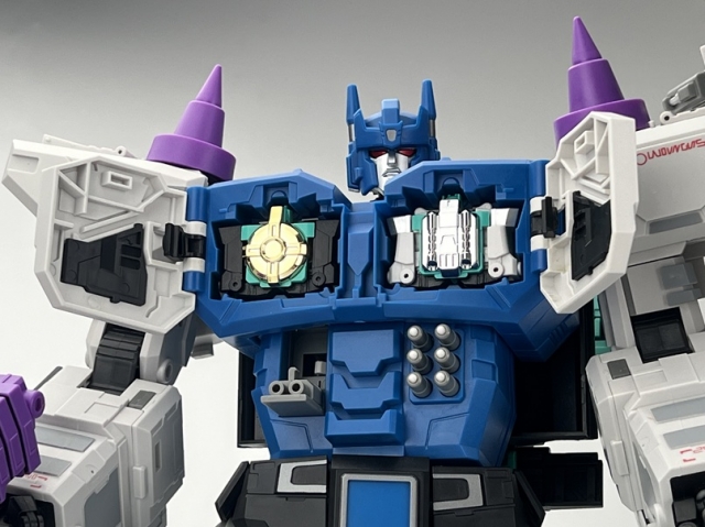 MB-08A Double Evil A 2025 Reissue | Fans Hobby Master Builder