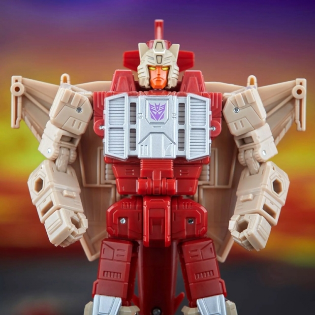 Mayhem Attack Squad Set of 2 Deluxe Class | Transformers: Legacy United Doom n Destruction Collection