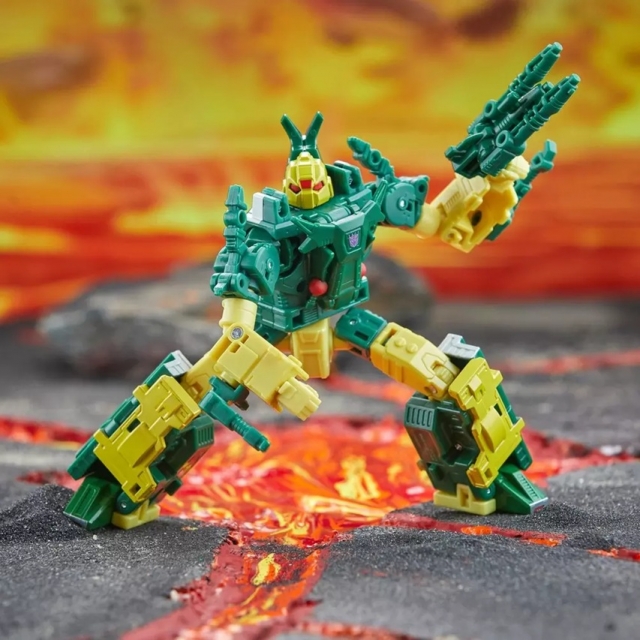 Mayhem Attack Squad Set of 3 | Transformers: Legacy United Doom n Destruction Collection