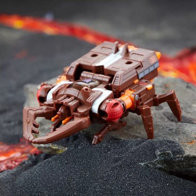 Mayhem Attack Squad Set of 3 | Transformers: Legacy United Doom n Destruction Collection