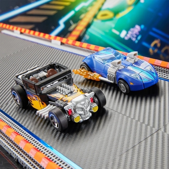 Bone Shaker Deluxe Class | Transformers x Hot Wheels | Transformers Collaborative