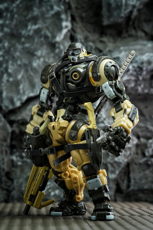 AMW-01 Python Apollo 1/12 Scale Figure Astrobotix Series | Toy Notch Astrobots