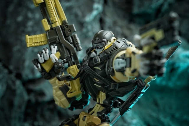 AMW-01 Python Apollo 1/12 Scale Figure Astrobotix Series | Toy Notch Astrobots