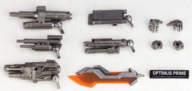 No.030 Optimus Prime | Transformers Revoltech Sci-fi