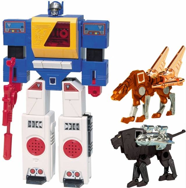 22 Twincast Japanese Exclusive Transformers G1 | Transformers Encore