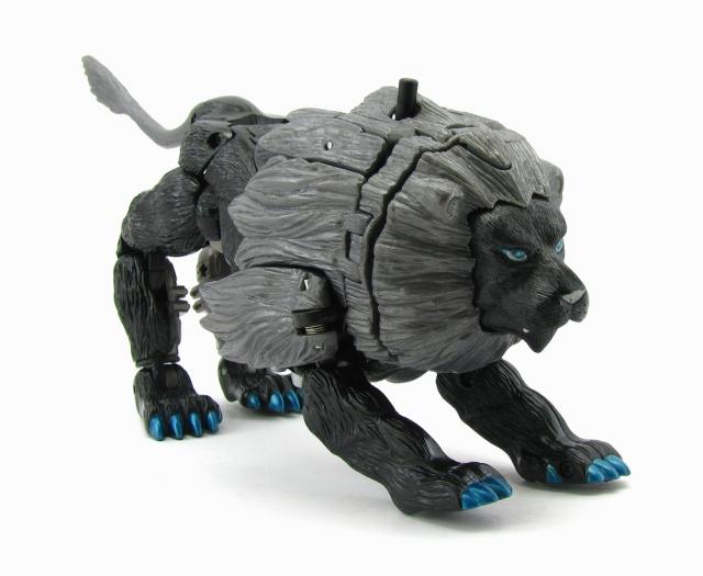 C-16 Black Lio Convoy Ultra Class | Transformers Beast Wars II
